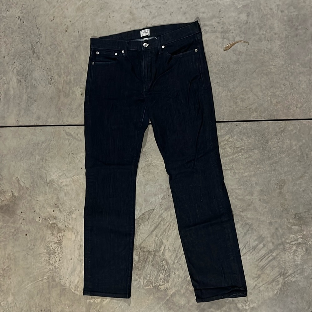 Men’s j crew jeans. Dark rinse. Slim. Size 33/32